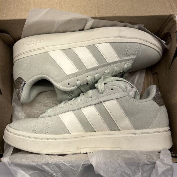 adidas Grand Court Alapha 00s Light Green Cream Silver Accents Women SZ 8.5 New - Picture 2 of 9